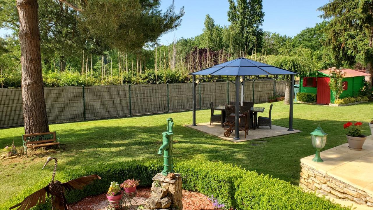 Domaine De La Dame Blanche Hotel Siorac-en-Perigord Luaran gambar